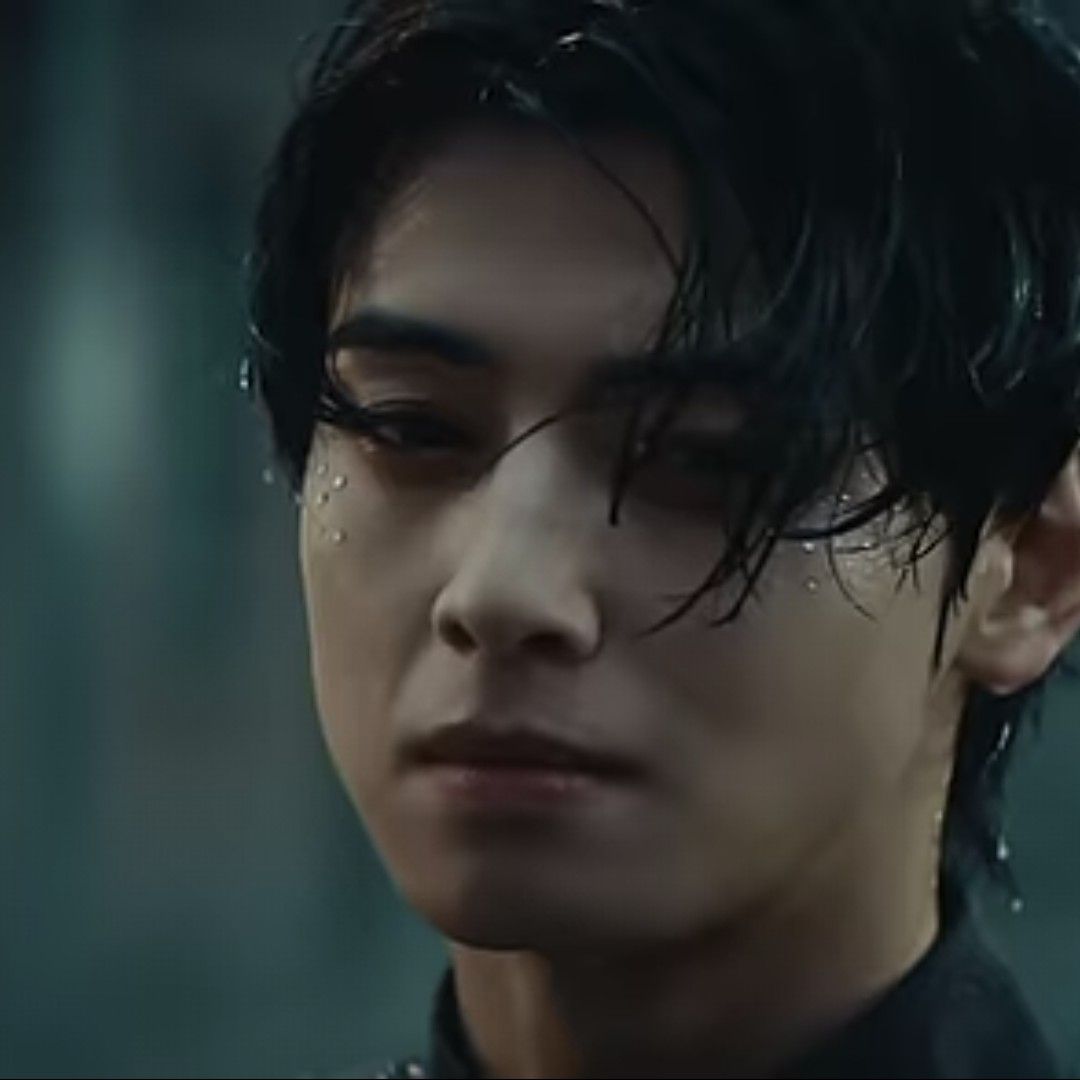 A moment captured by Eunwoo (ASTRO)'s fan