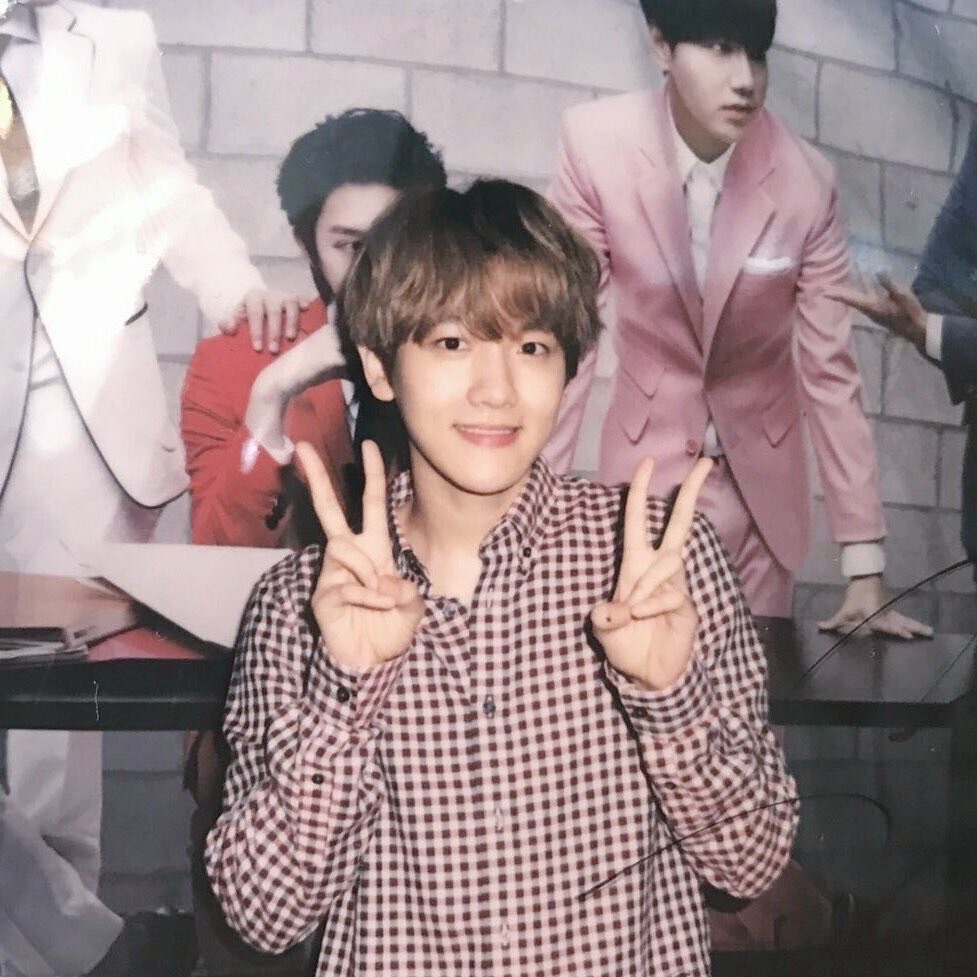 Potret di balik layar EXO
