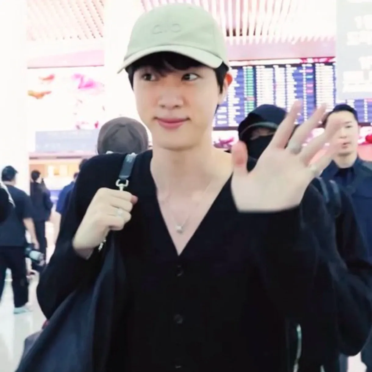 Foto terbaru Jin (BTS)