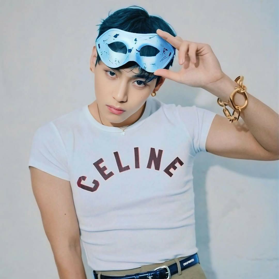 A moment captured by V (BTS)'s fan