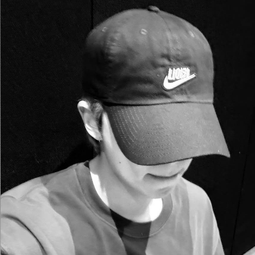 RM (BTS)の最近の活動写真