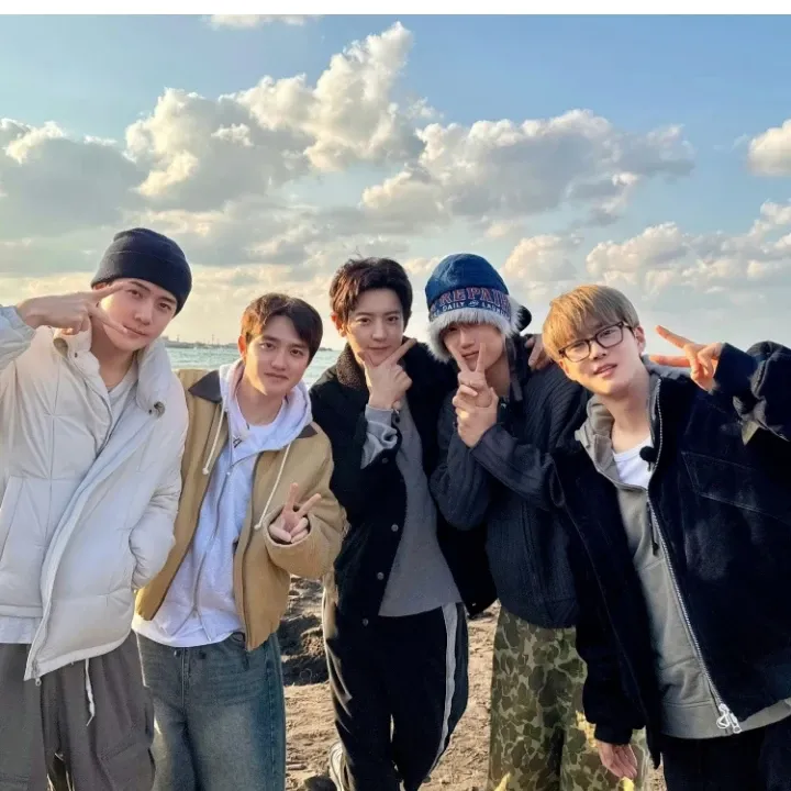 Recent activity shot of EXO