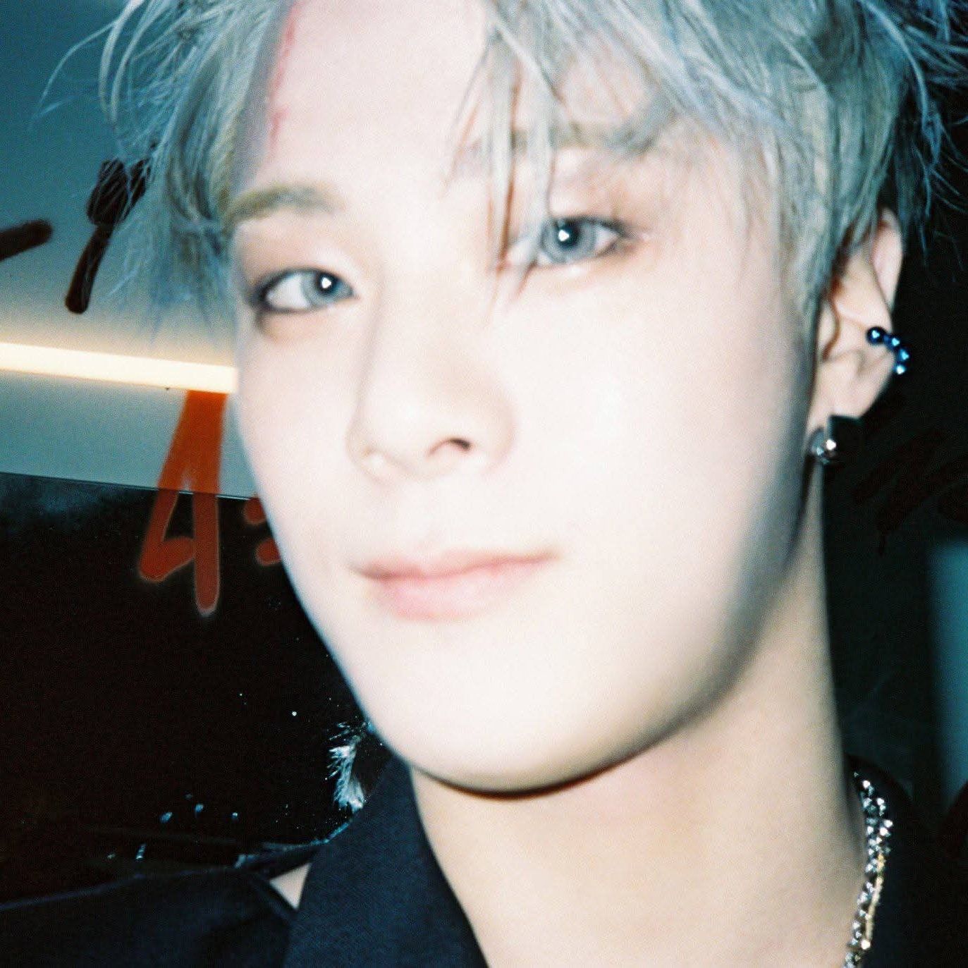 Behind-the-scenes cut of Moonbin (ASTRO)