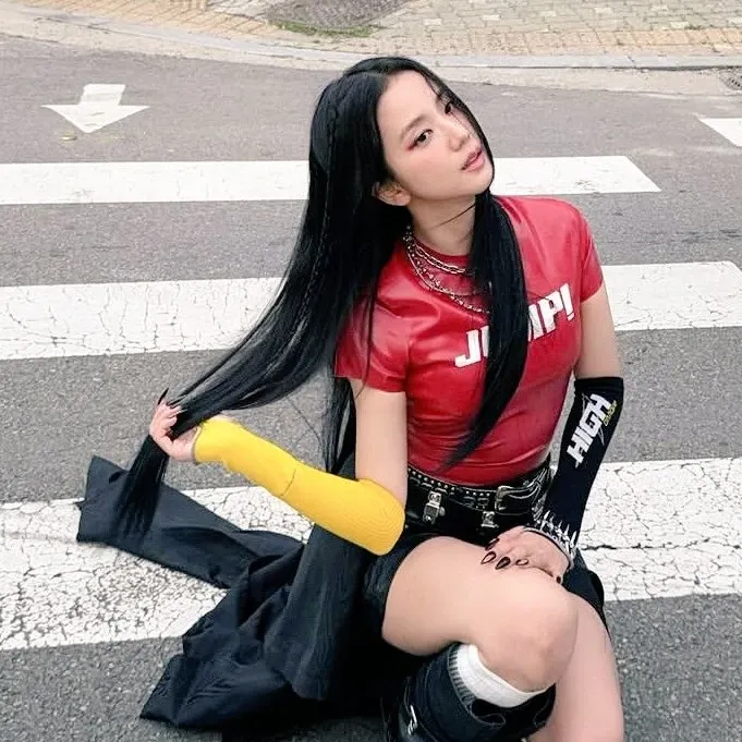 Foto terbaru Jisoo (BLACKPINK)