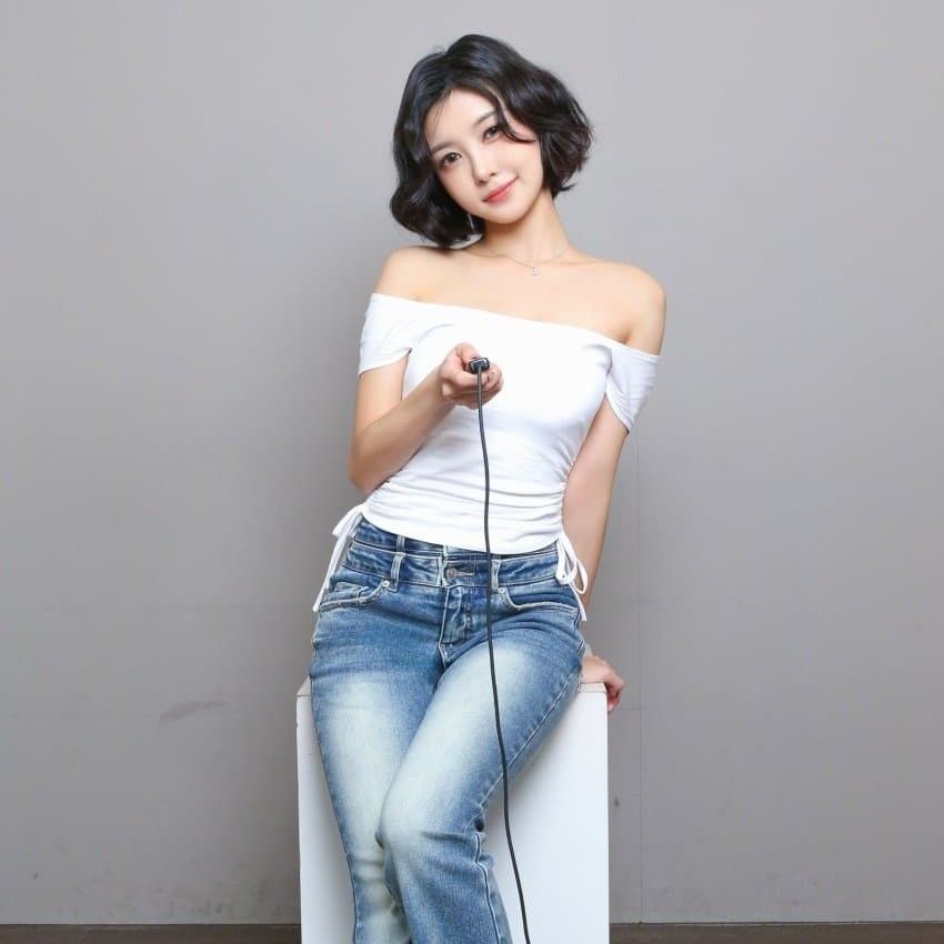 A moment captured by Kim Dayeon (Kep1er)'s fan