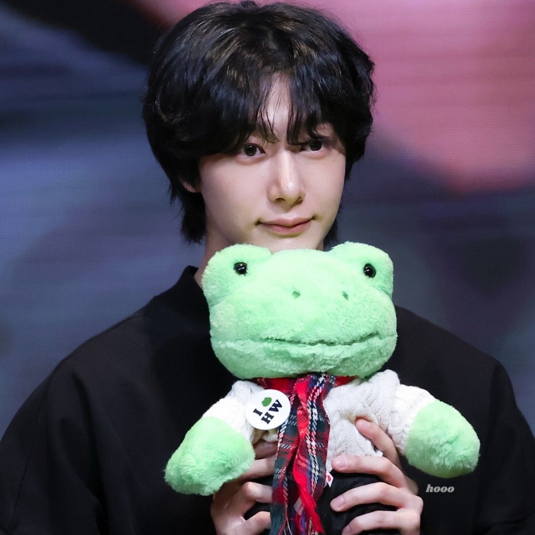 亨元 (MONSTA X)的最新照片