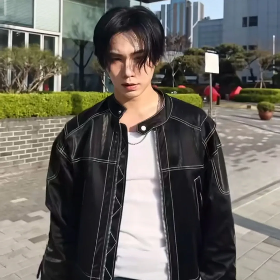 A moment captured by Rocky's fan