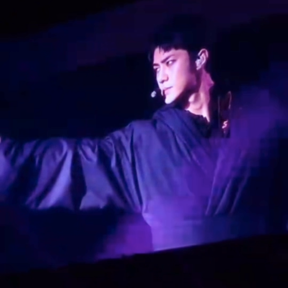 세훈 (EXO) 최근 활동샷