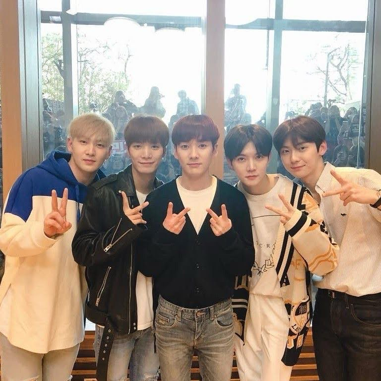 Latest photo of NU'EST