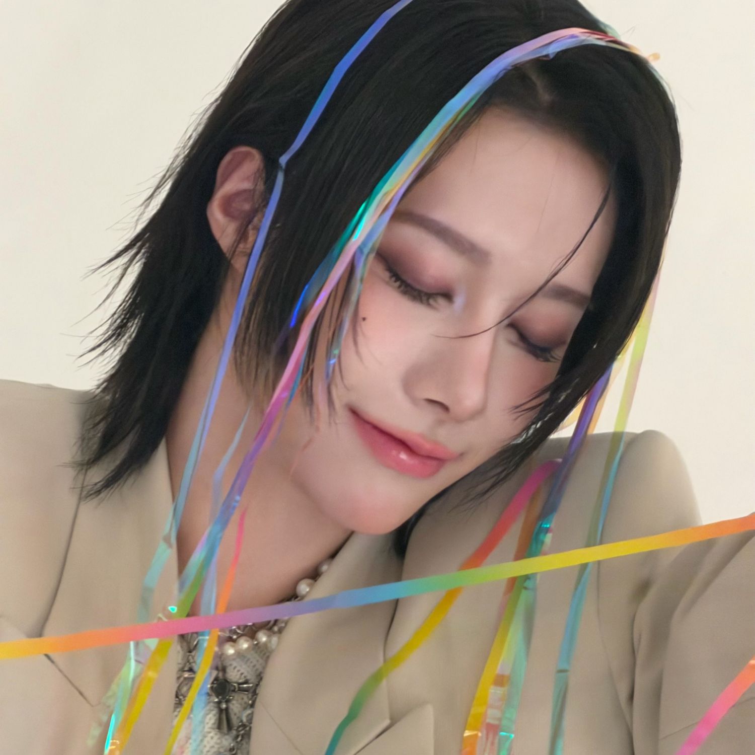 Behind-the-scenes cut of Rui (XLOV)