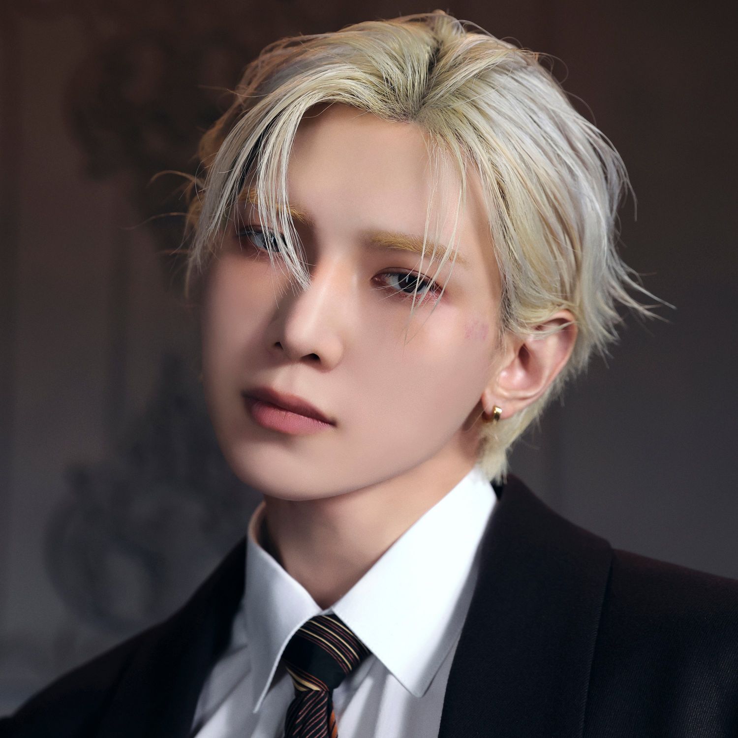 Recent activity shot of Yeosang (ATEEZ)