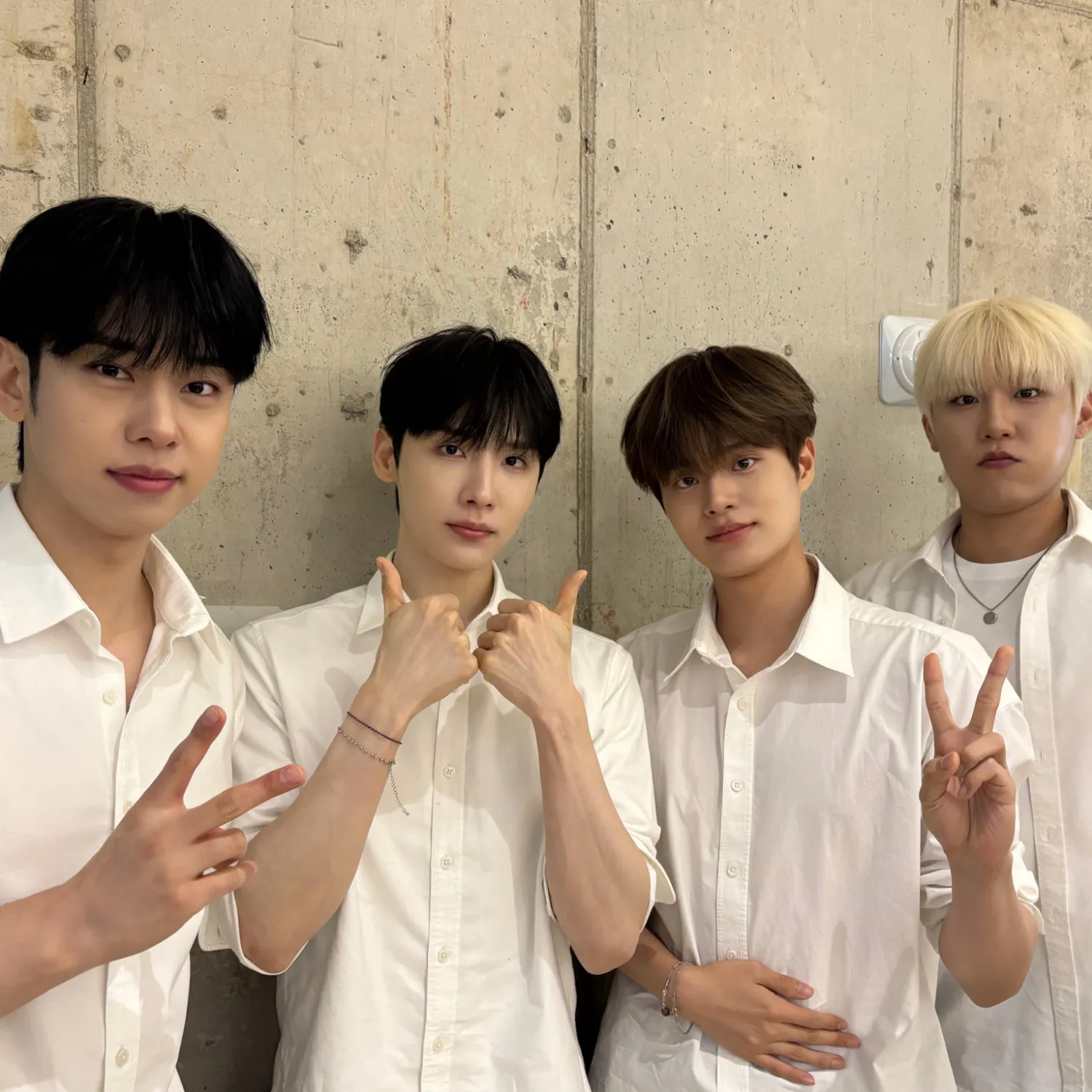 AB6IX的幕后花絮