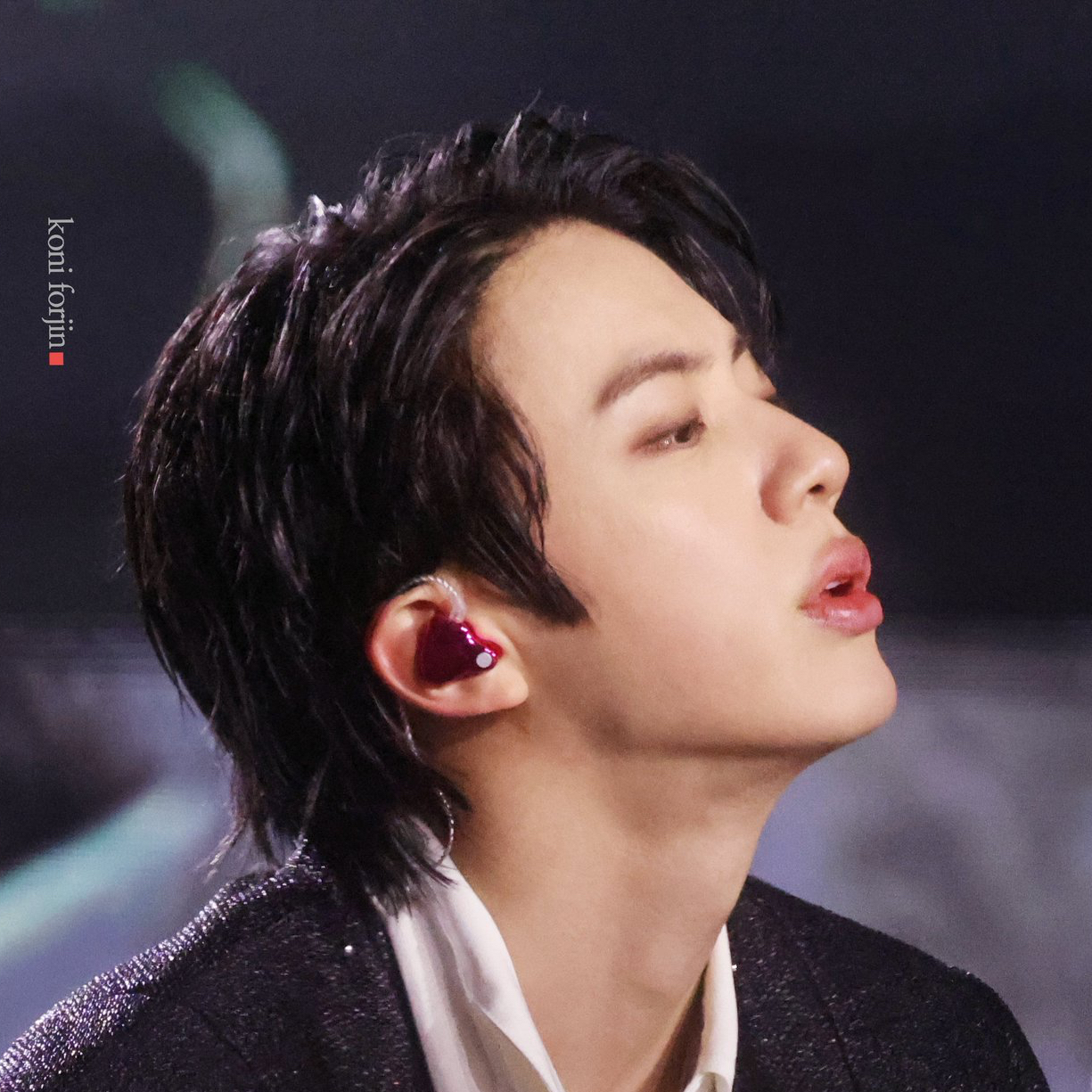 Momen yang diabadikan oleh penggemar Jin (BTS)