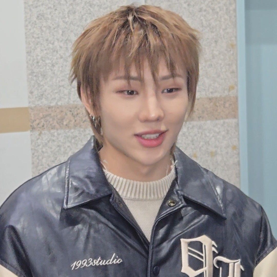 Latest photo of Junhyeok (TNX)