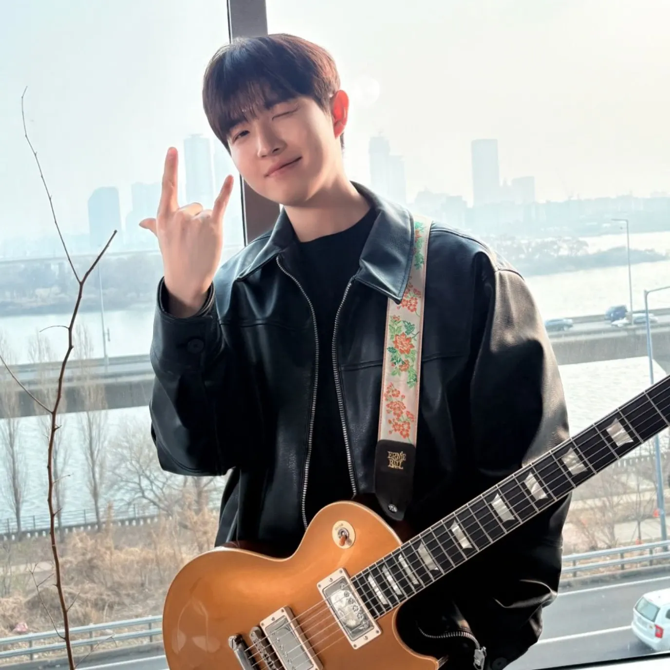 金在奐粉絲拍下的瞬間