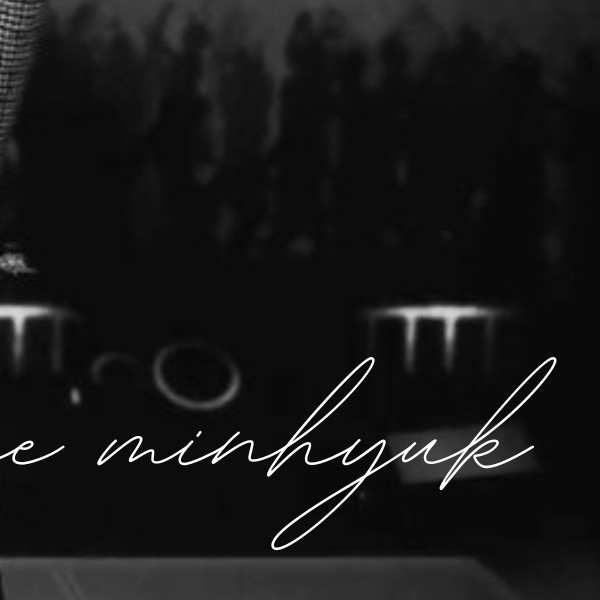 Momen yang diabadikan oleh penggemar Minhyuk (MONSTA X)