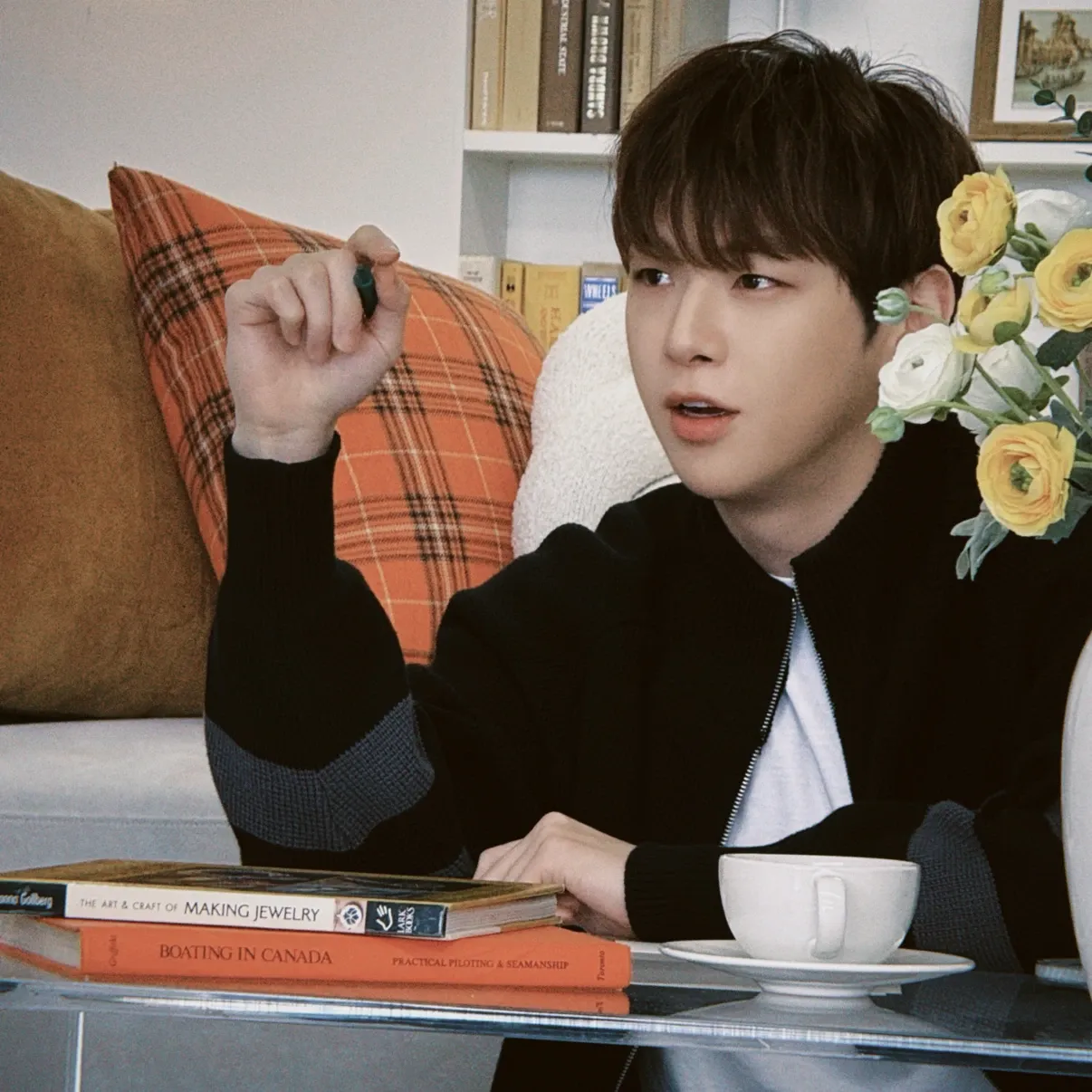 Foto aktivitas terbaru Kang Daniel