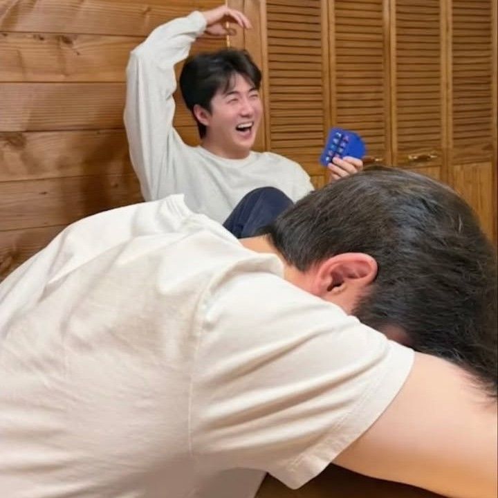 EXOの舞台裏ショット