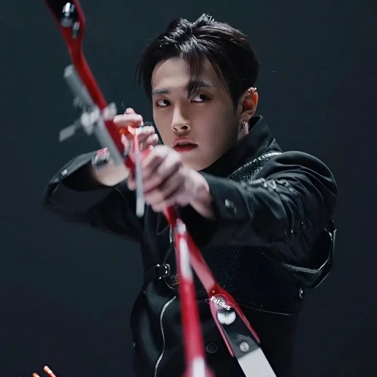 Latest photo of Hongjoong (ATEEZ)