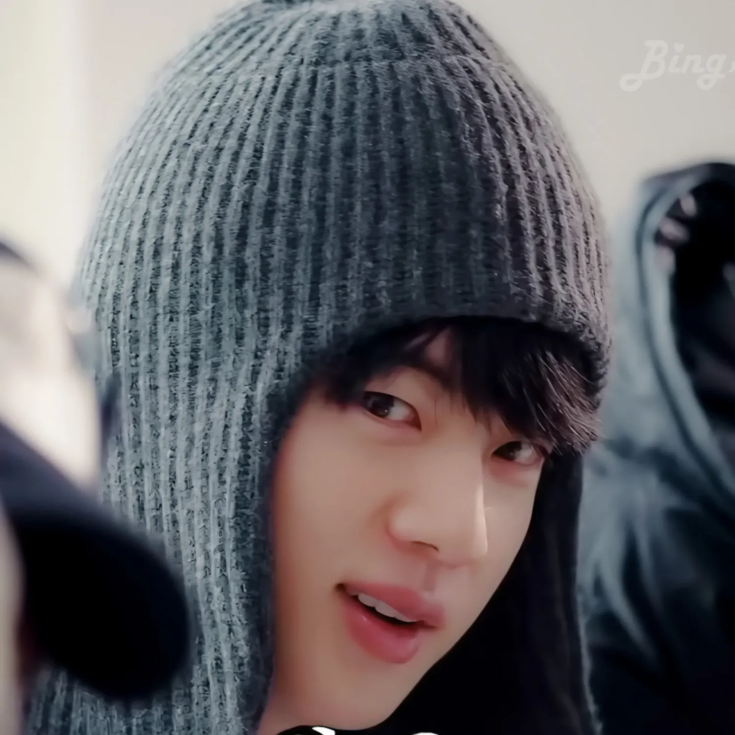 Potret di balik layar Jin (BTS)