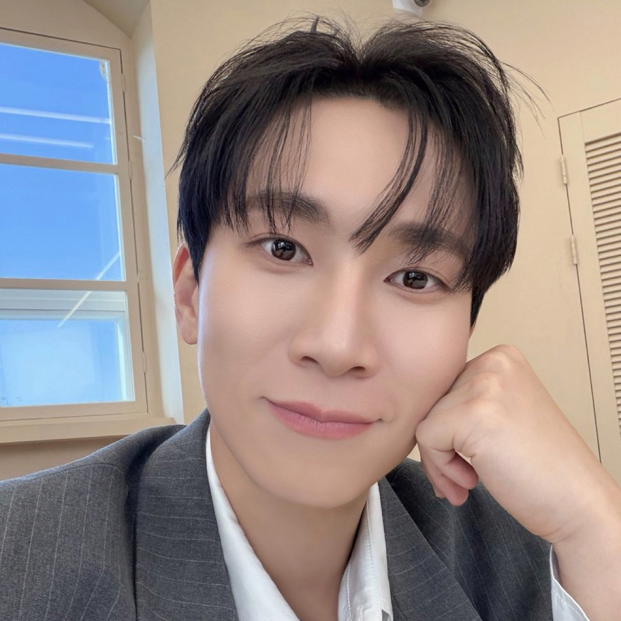 A moment captured by Seo Eunkwang (BTOB)'s fan