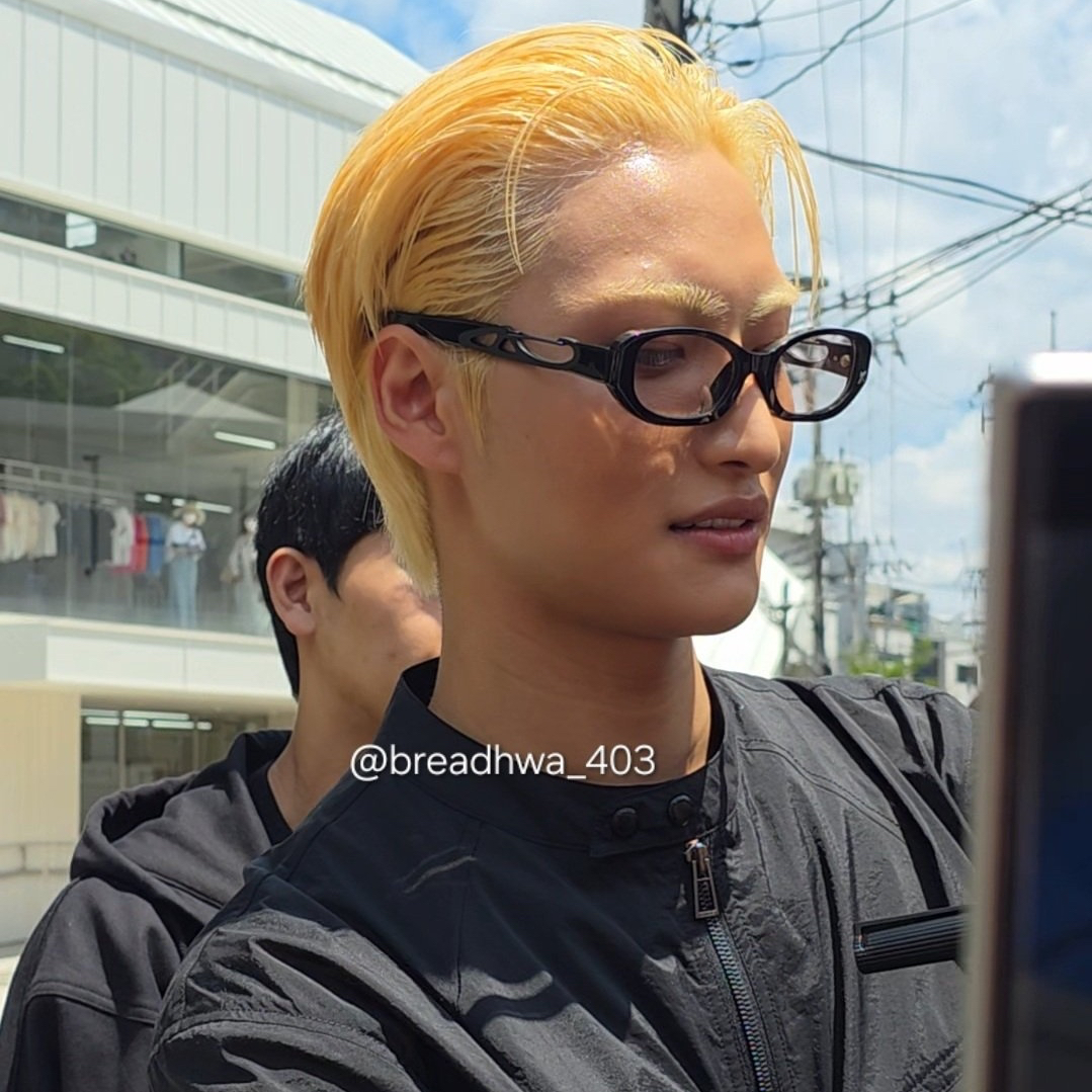 A moment captured by Seonghwa (ATEEZ)'s fan