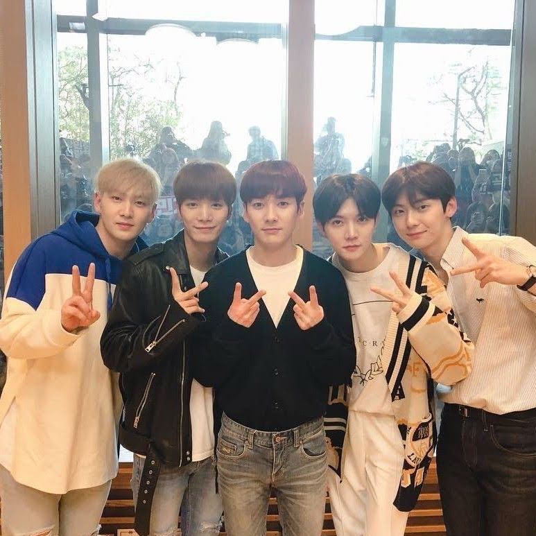 Behind-the-scenes cut of NU'EST