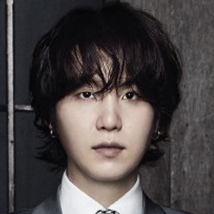 Potret di balik layar SUGA (BTS)