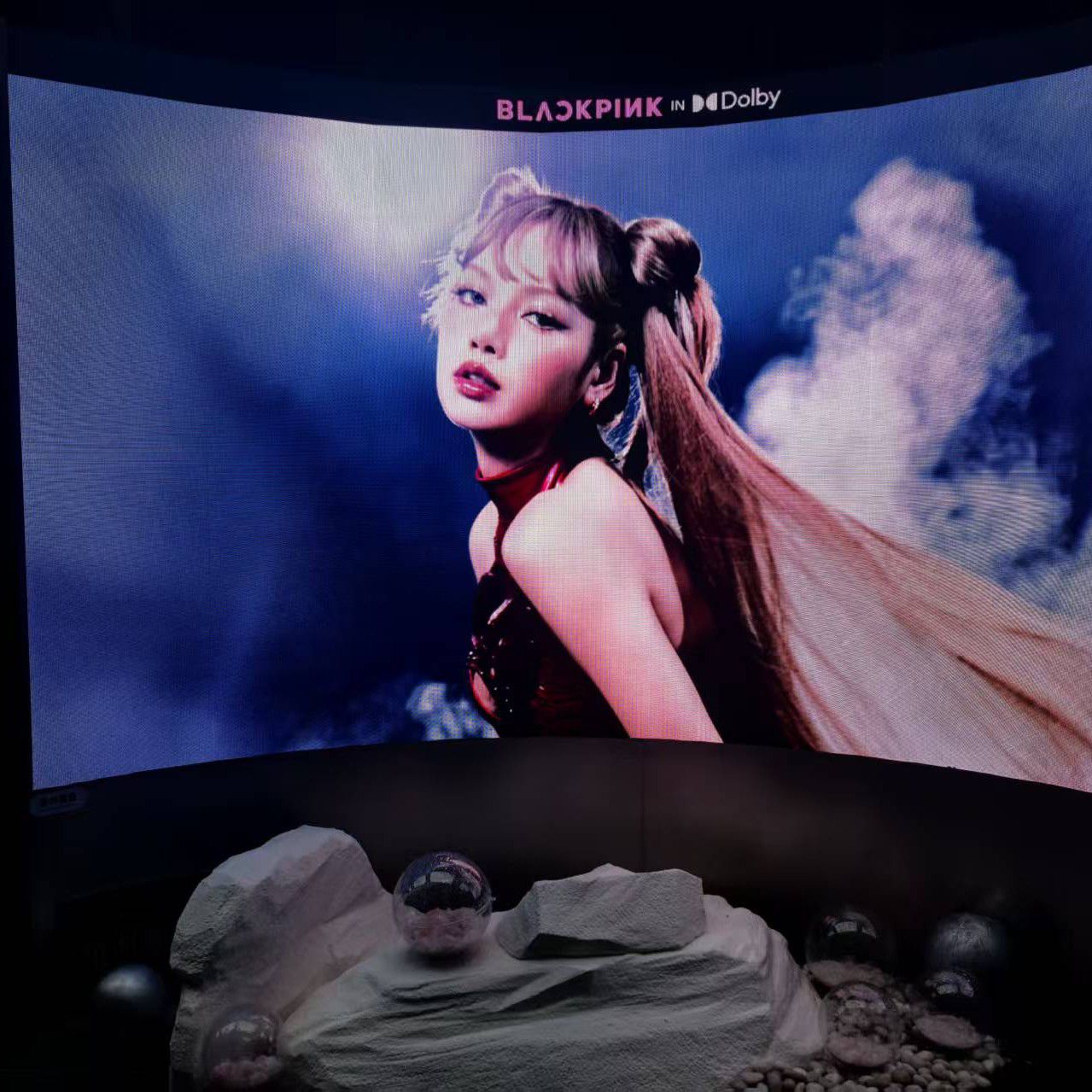 Lisa (BLACKPINK)的最新活動照片