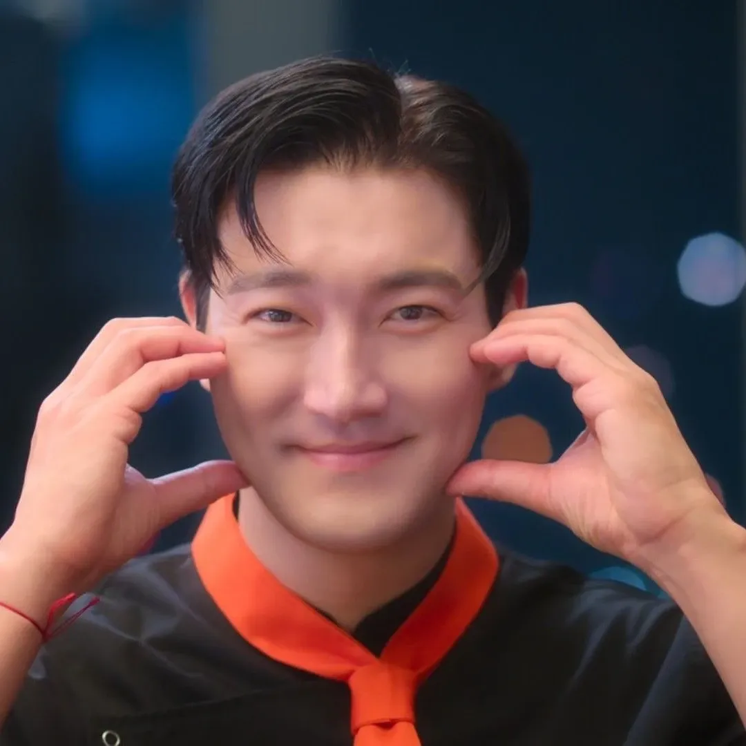 Latest photo of Siwon (Super Junior)