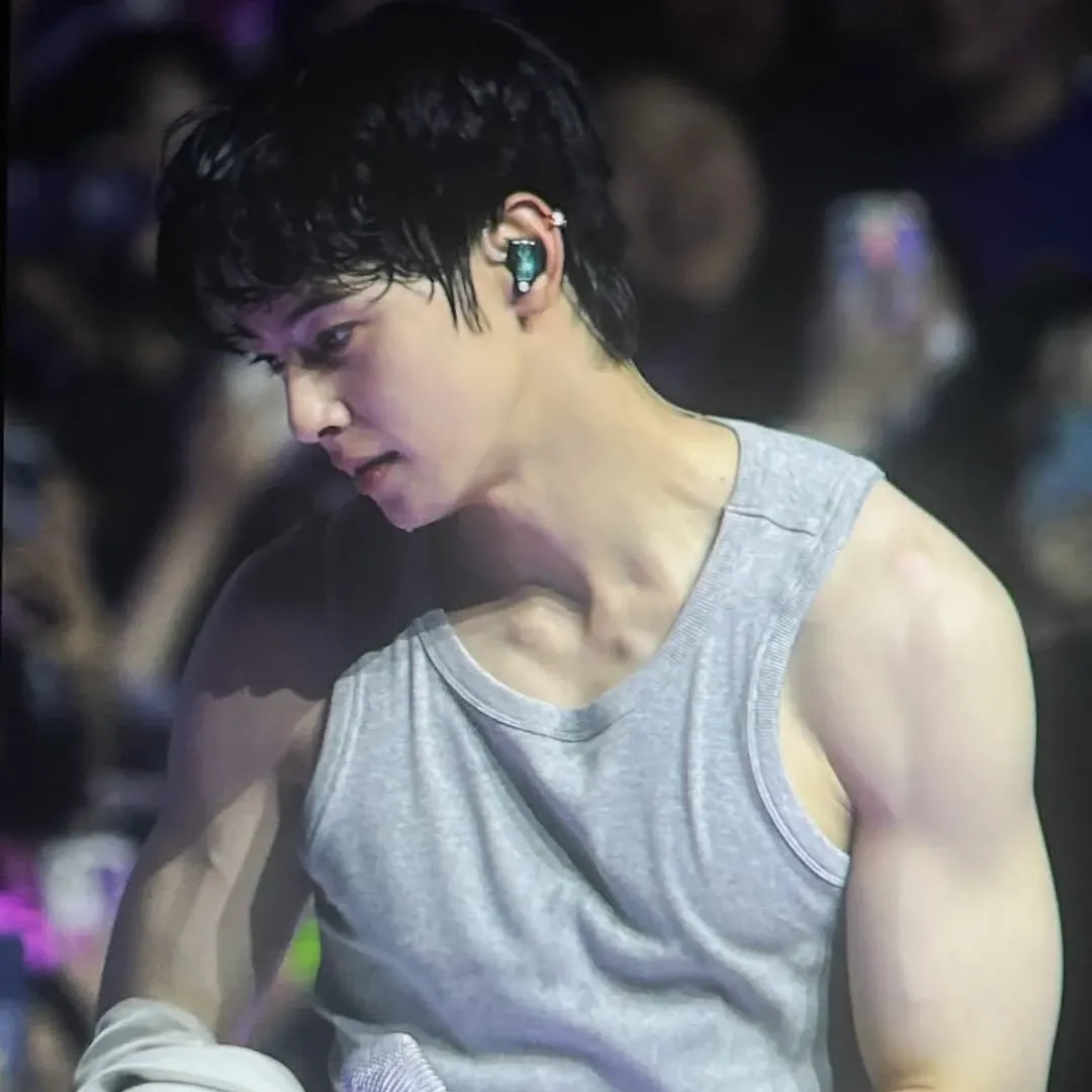 Latest photo of Eunwoo (ASTRO)