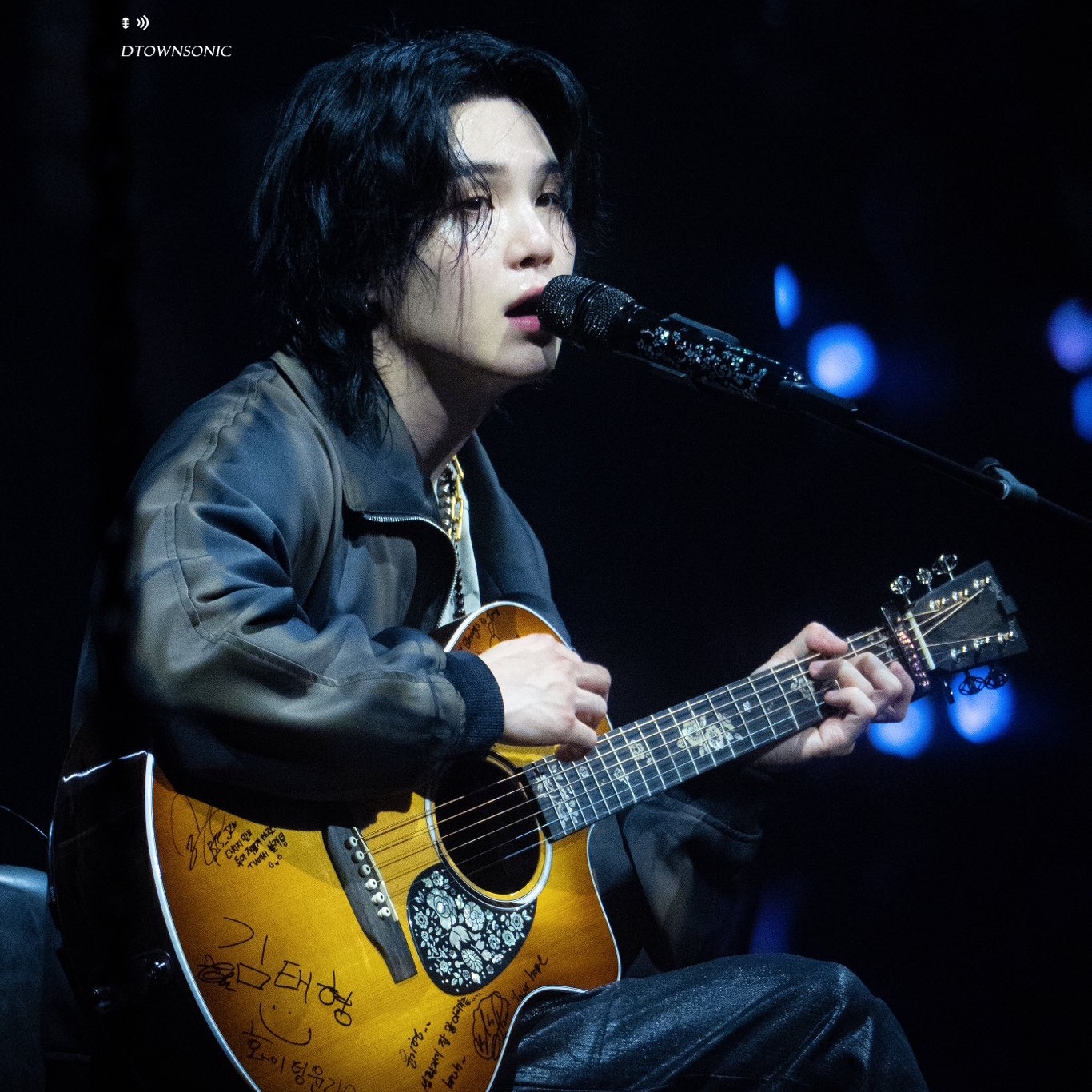 SUGA (BTS)の舞台裏ショット