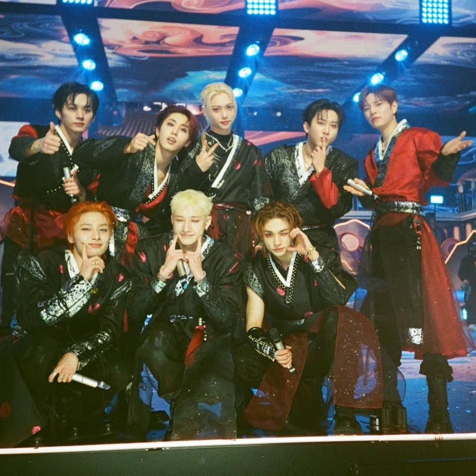 Stray Kids의 비하인드 컷