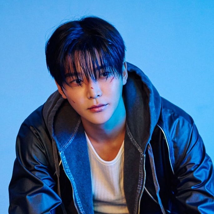 로운의 비하인드 컷