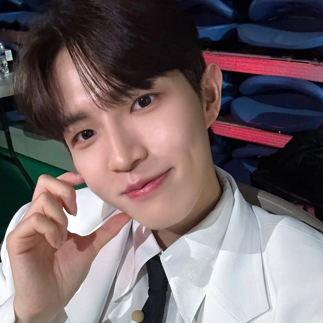 Recent activity shot of Kim Jaehwan