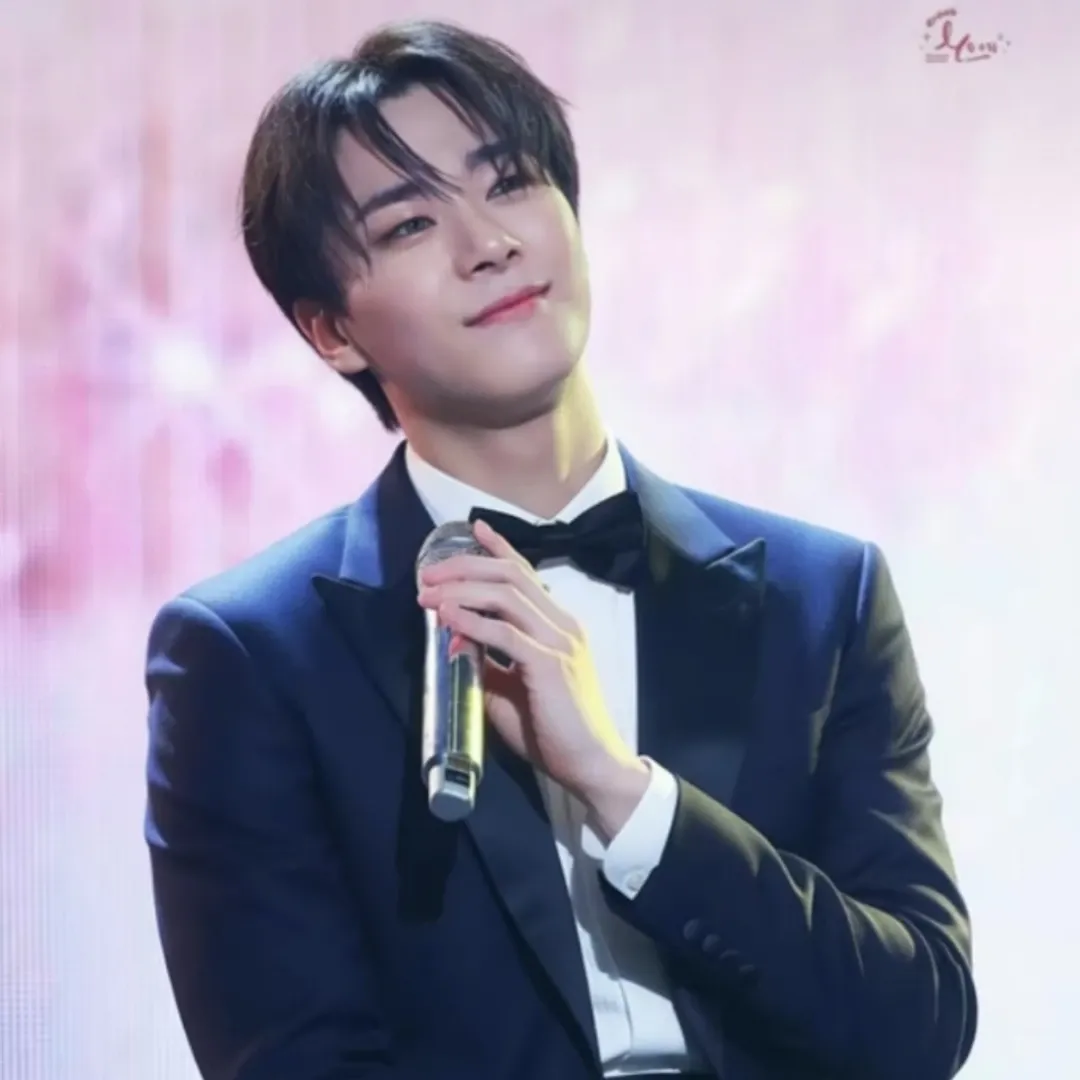 A moment captured by Moonbin (ASTRO)'s fan