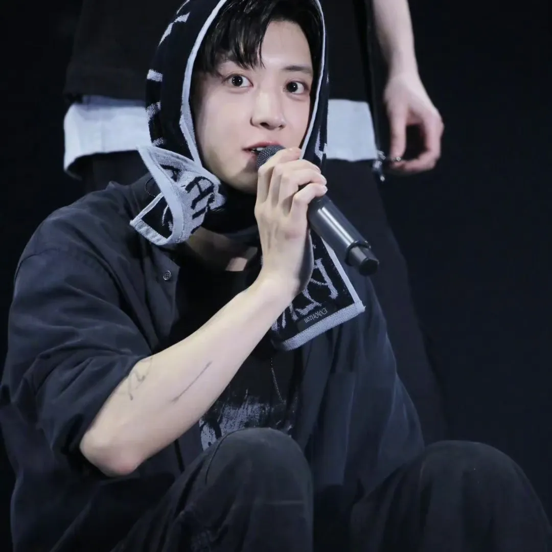 찬열 (EXO)의 최신 사진