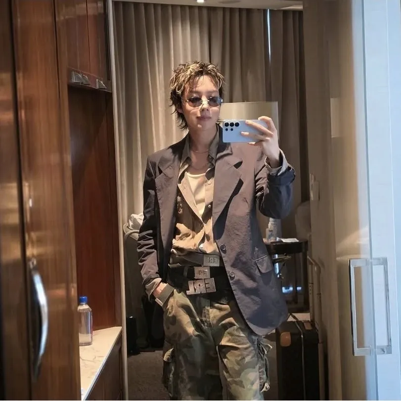 Momen yang diabadikan oleh penggemar j-hope (BTS)