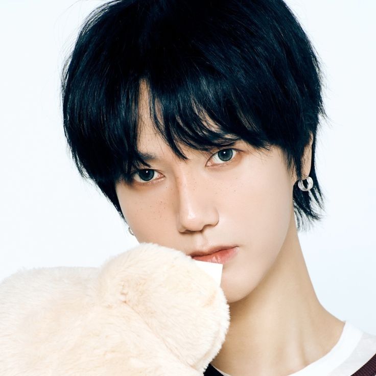 Latest photo of Yesung (Super Junior)