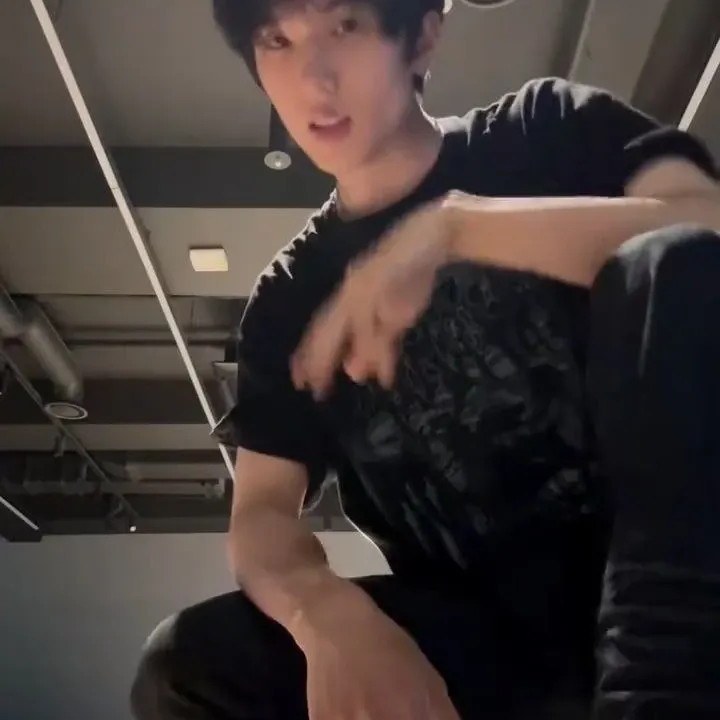 Behind-the-scenes cut of Jisung (NCT DREAM)
