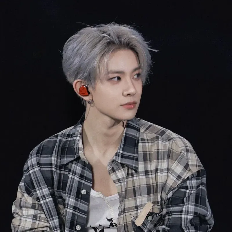 ヒスンの最近の活動写真