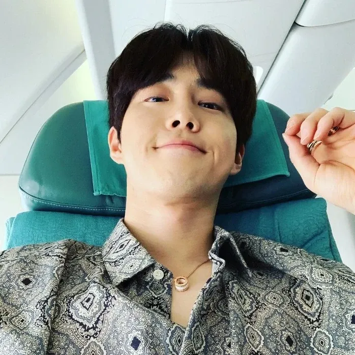 Behind-the-scenes cut of Suho (EXO)