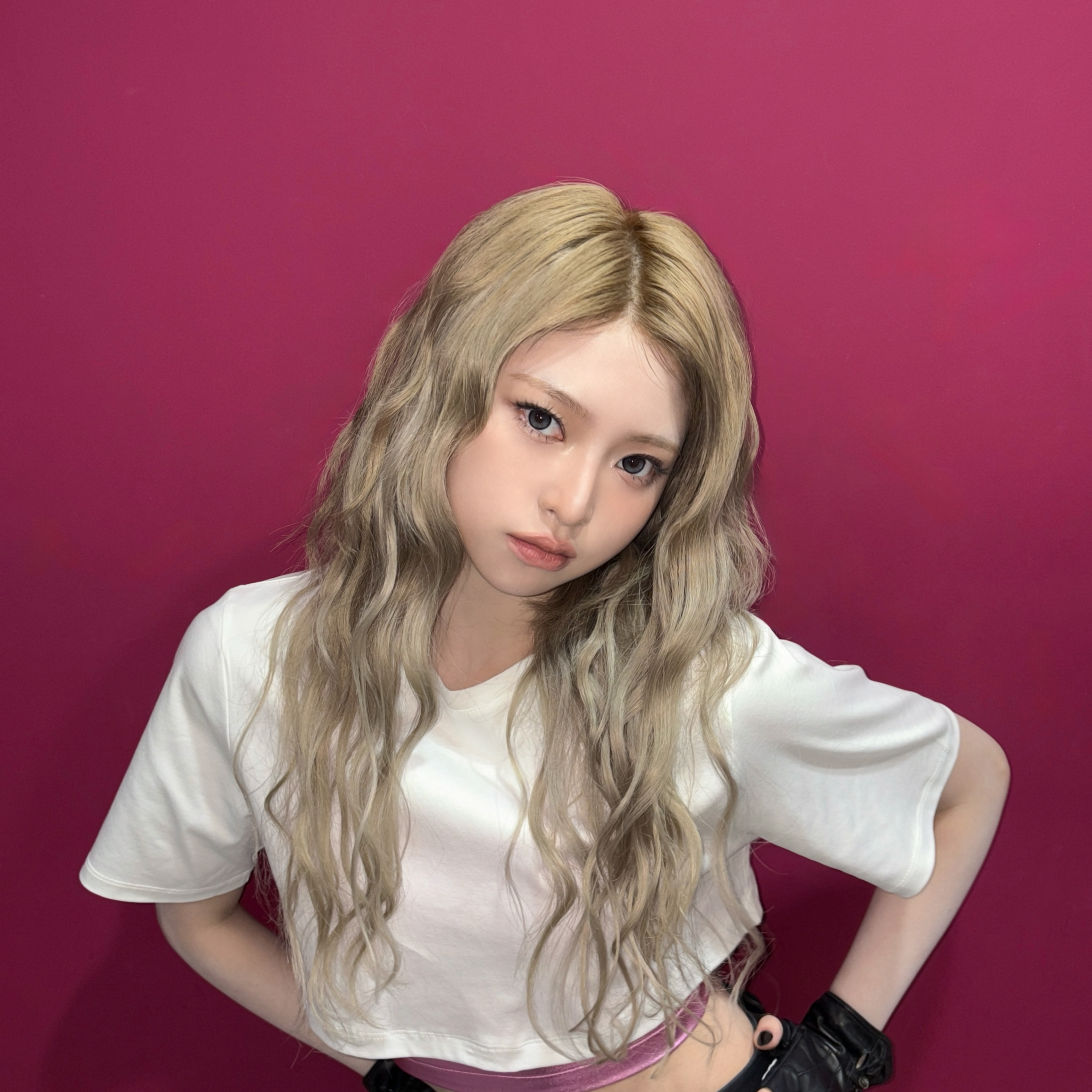 Behind-the-scenes cut of HAUM (KiiiKiii)