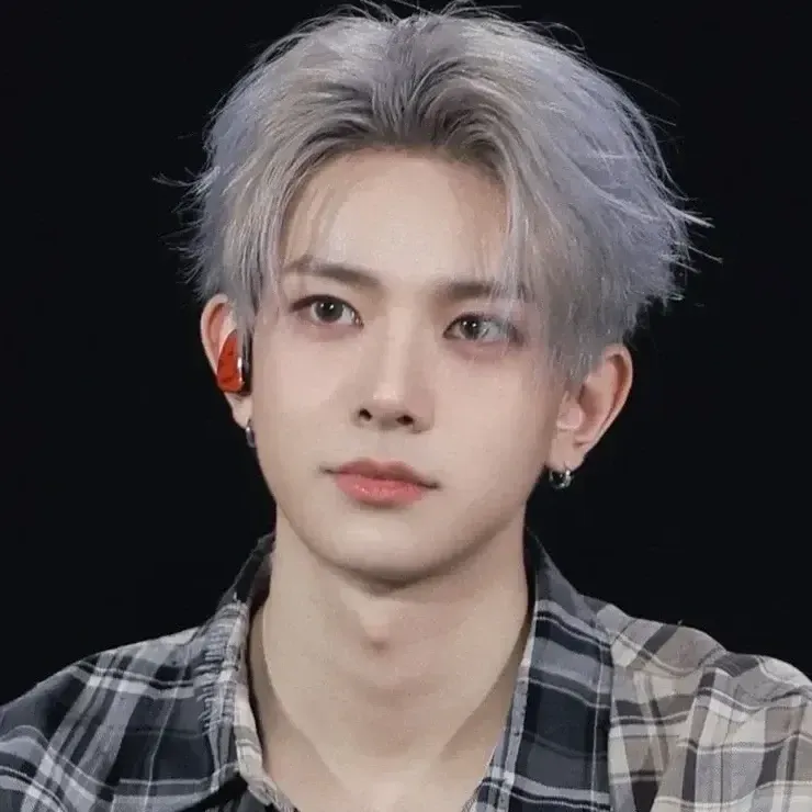 Evan的最新活动照片