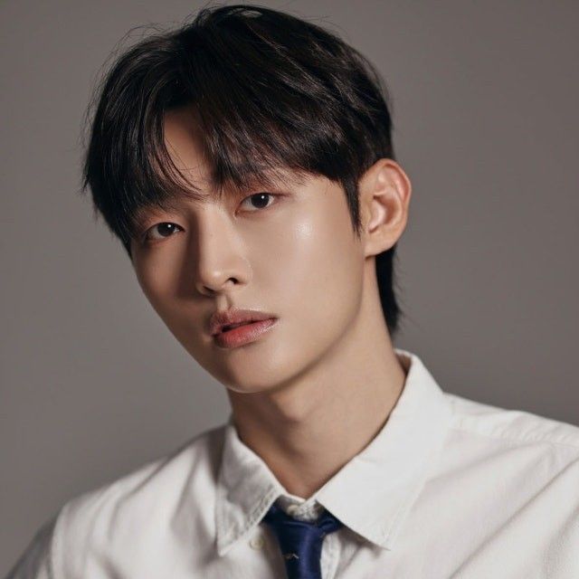 Latest photo of Yoon Jisung