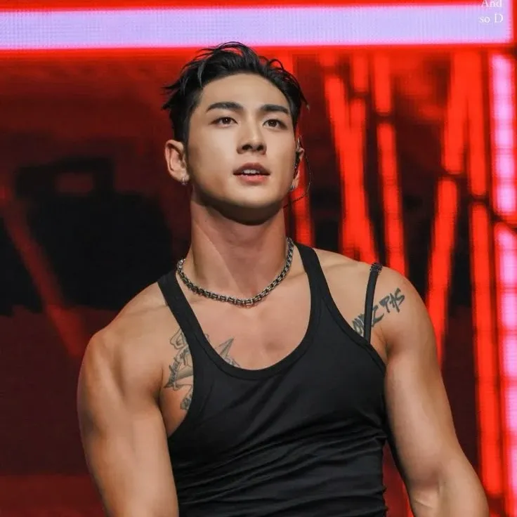 백호의 최신 사진