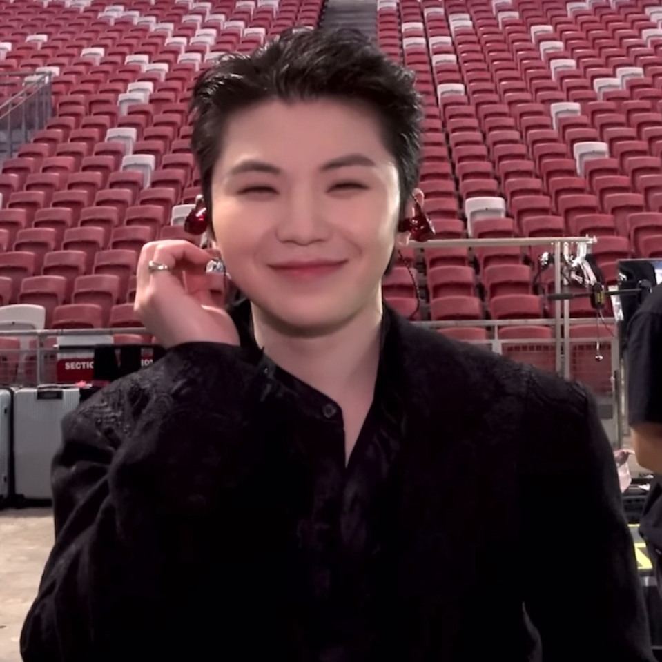 Recent activity shot of Woozi (SEVENTEEN)