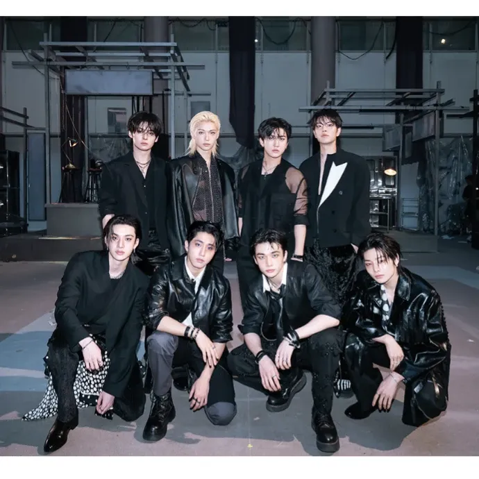 Foto aktivitas terbaru Stray Kids