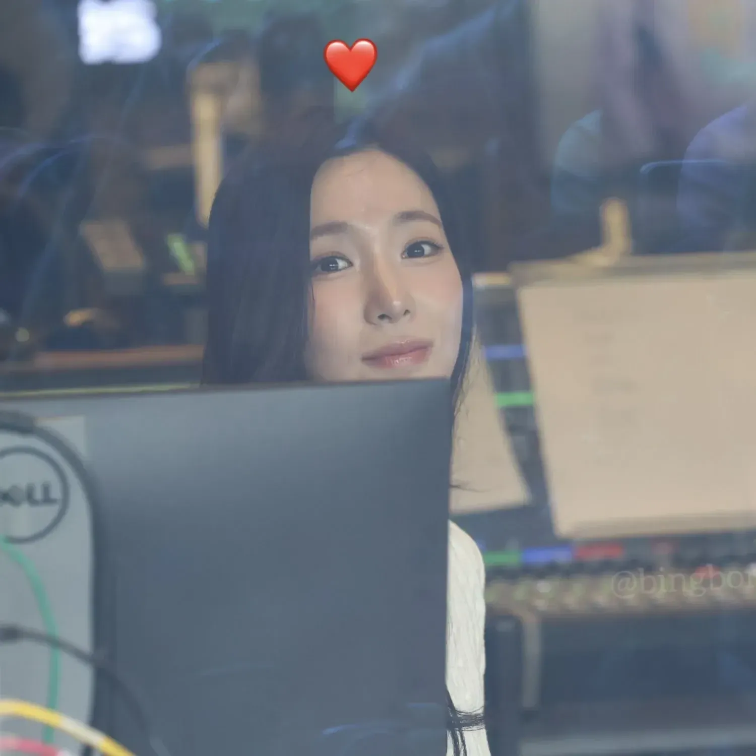 A moment captured by Tiffany Young (Girls' Generation)'s fan