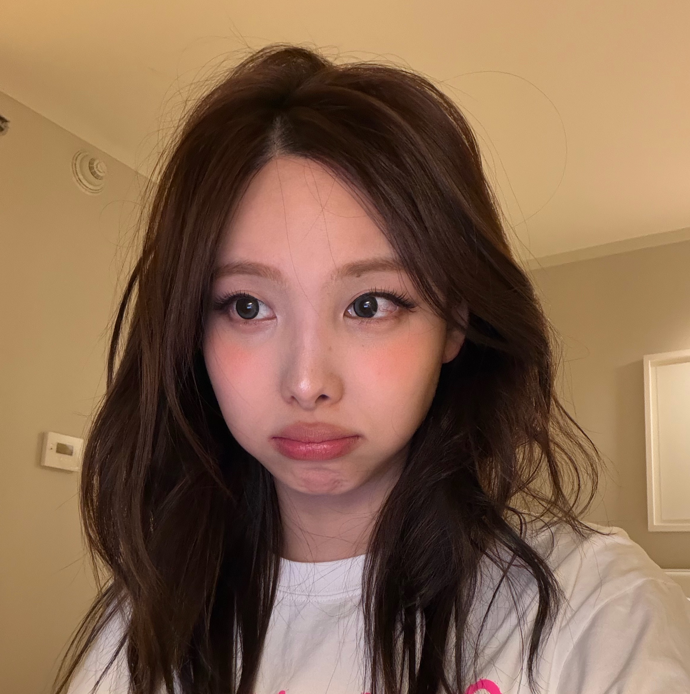 ナヨン (TWICE)の最新写真